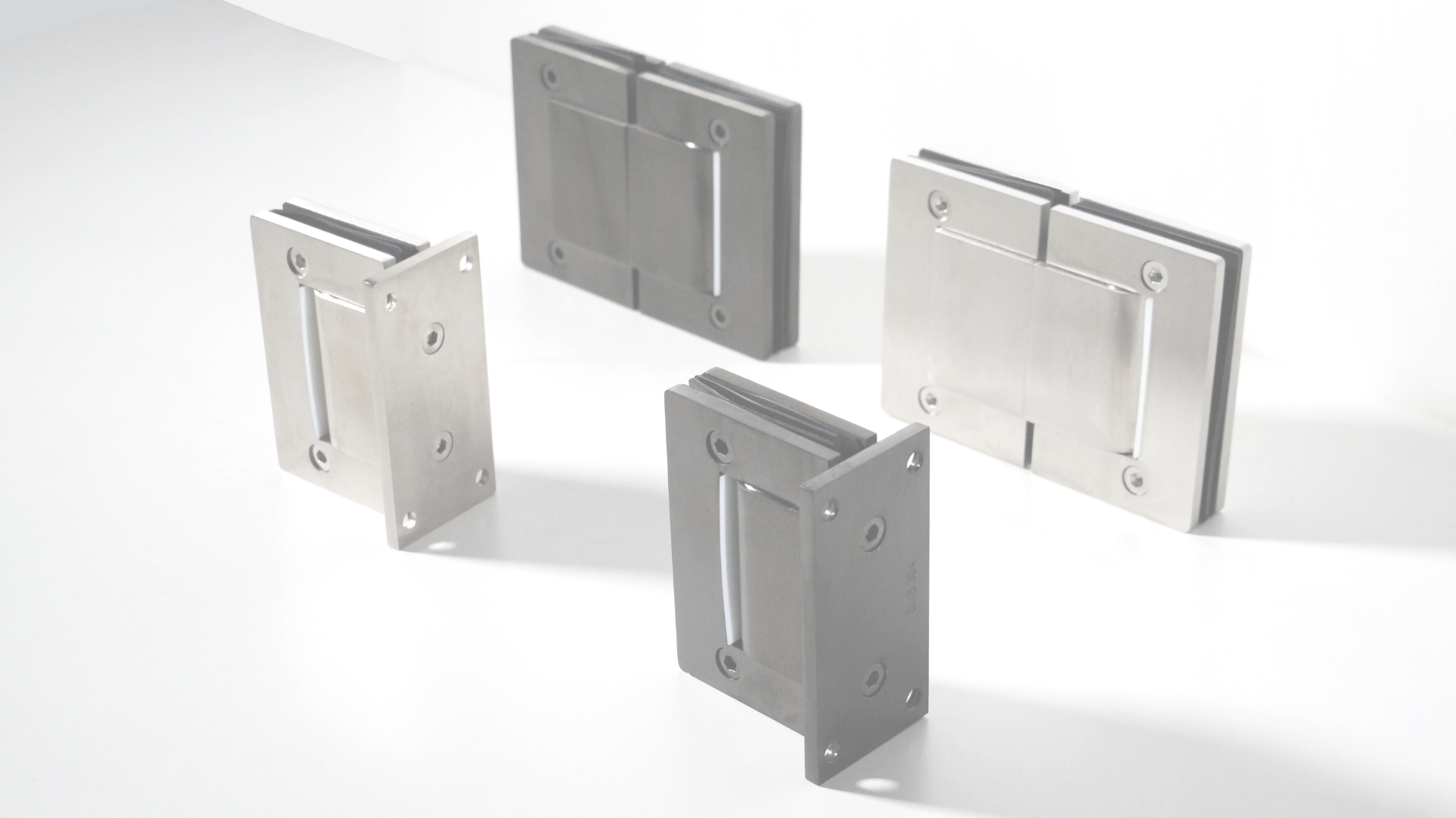 Modern-Glass-Hinges